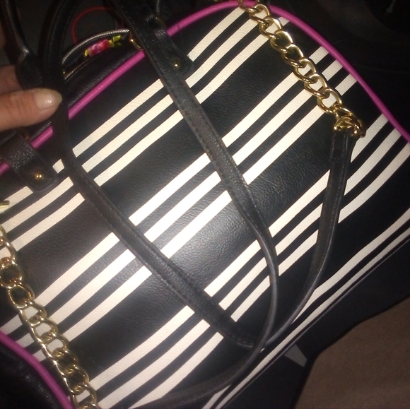 Betsey Johnson Purse - Picture 3 of 3